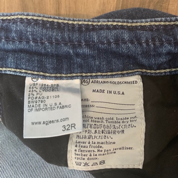 AG Tomboy Relaxed Straight cut Jeans - Picture 4 of 4